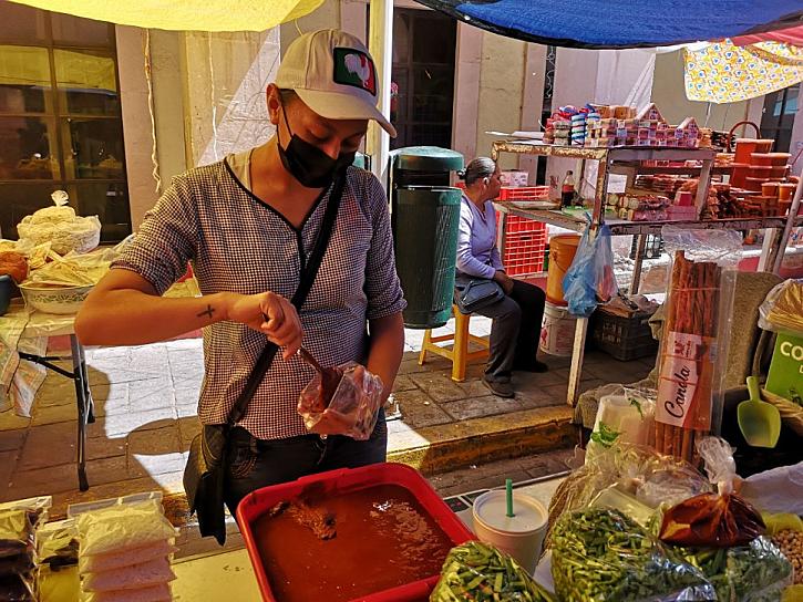 COMERCIANTES FRESNILLENSES, LISTOS PARA LA CUARESMA