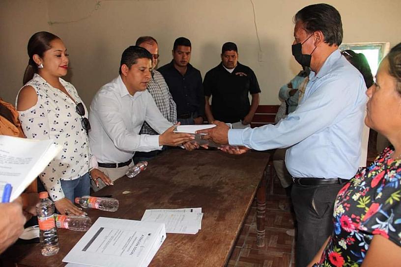 COMIENZA CONSTRUCCIÓN DE RED DE ALCANTARILLADO EN COMUNIDAD RIOGENSE
