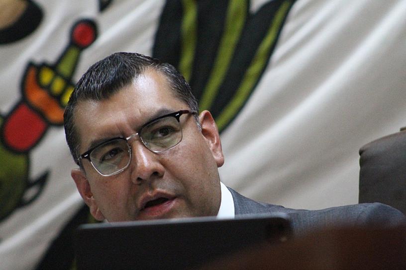 COMPARECE EL FISCAL ANTE LA LEGISLATURA LOCAL