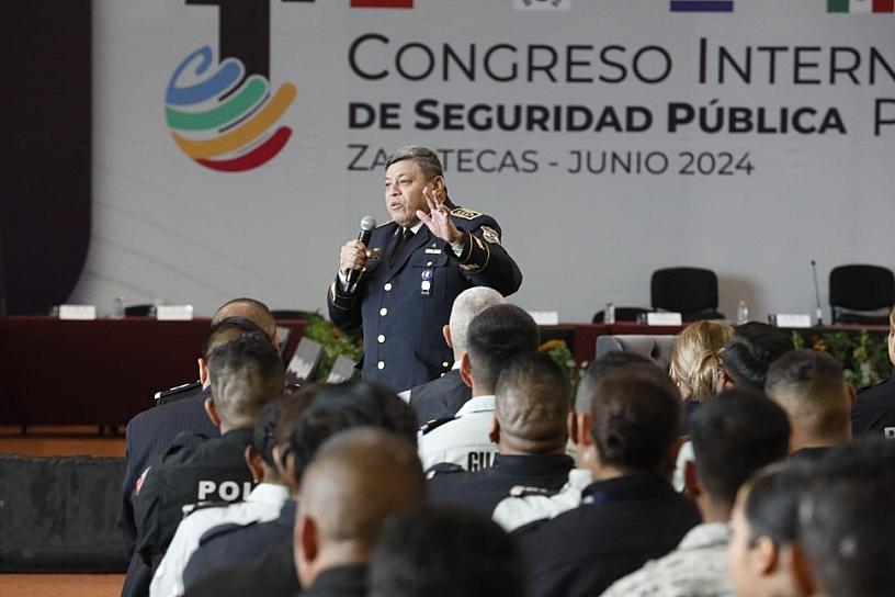 COMPARTEN ESPECIALISTAS INTERNACIONALES EXPERIENCIAS DE ÉXITO EN SEGURIDAD