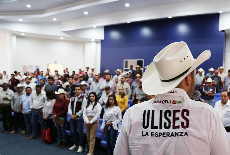 COMPROMETE ULISES MEJÍA HARO APOYO AL CAMPO ZACATECANO 