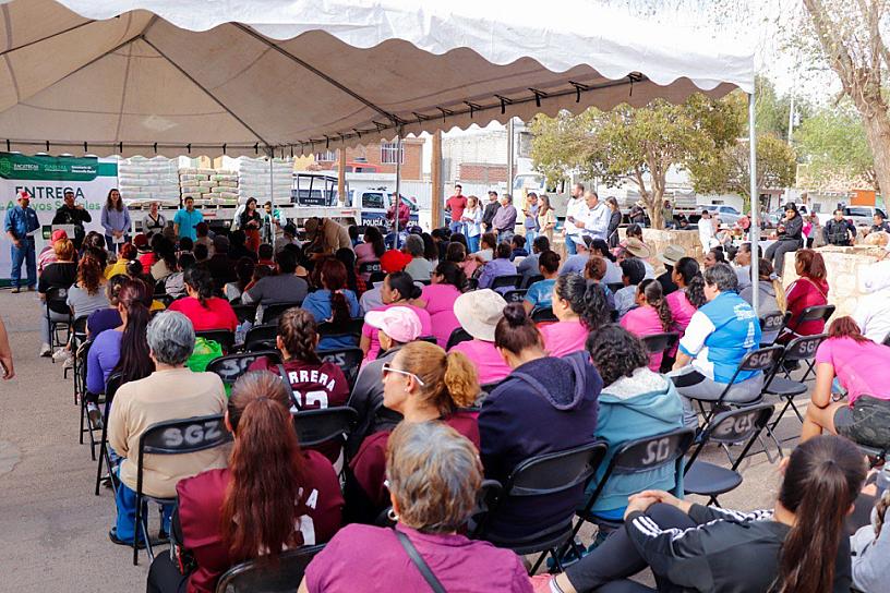 COMUNIDADES DE LA CAPITAL SE BENEFICIAN CON PROGRAMA BIENESTAR POR NUESTRO HOGAR 