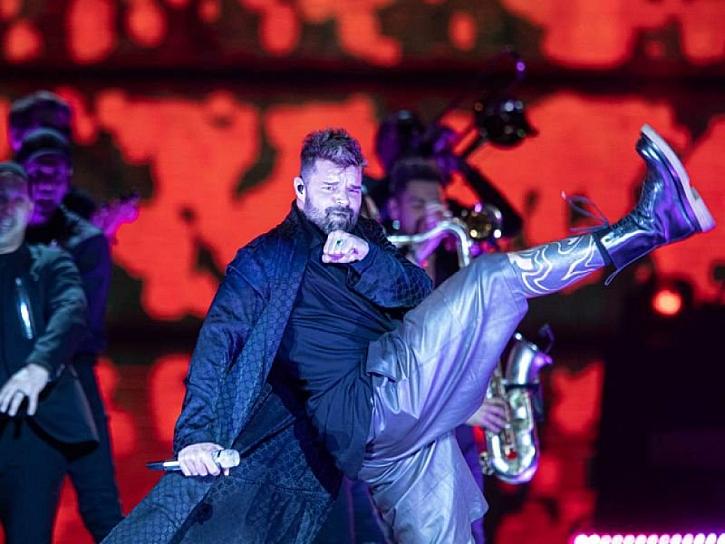 CONCIERTO DE RICKY MARTIN EN QUERÉTARO SOLO TENÍA 13 GUARDIAS ACREDITADOS