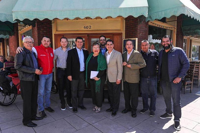 CONCLUYE CARLOS PEÑA GIRA POR LOS ÁNGELES