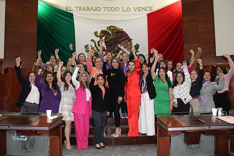 CONCLUYE CON ÉXITO PRIMER PARLAMENTO DE LAS MUJERES ZACATECANAS