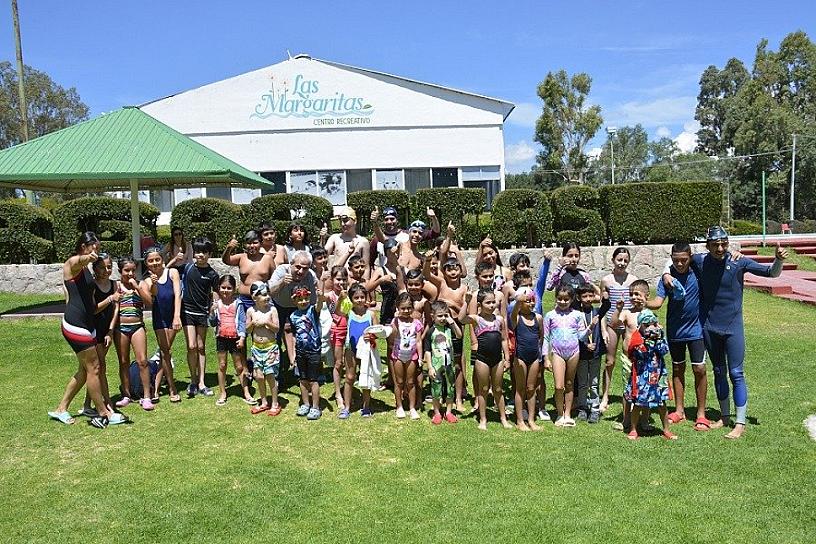 CONCLUYE CURSO DE NATACIÓN PARA NIÑOS EN JEREZ 