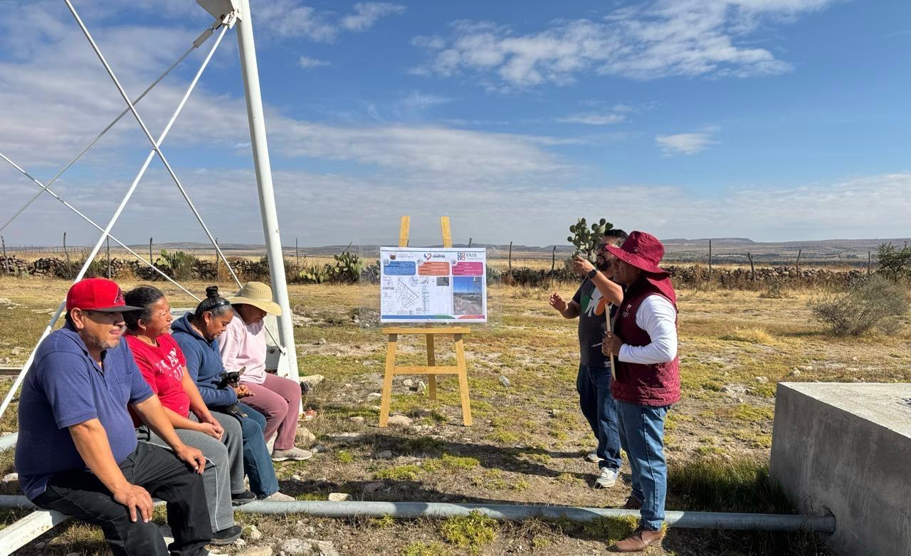 Presenta Gobierno de Zacatecas proyecto de agua potable para 72 familias en Genaro Codina