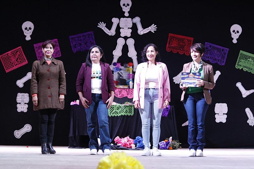 CON DANZA Y REFLEXIÓN CONTINÚA “JEREZANO HASTA LOS HUESOS” 