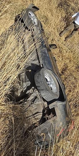 Conductor se sale del camino y vuelca en la carretera a Guadalajara 