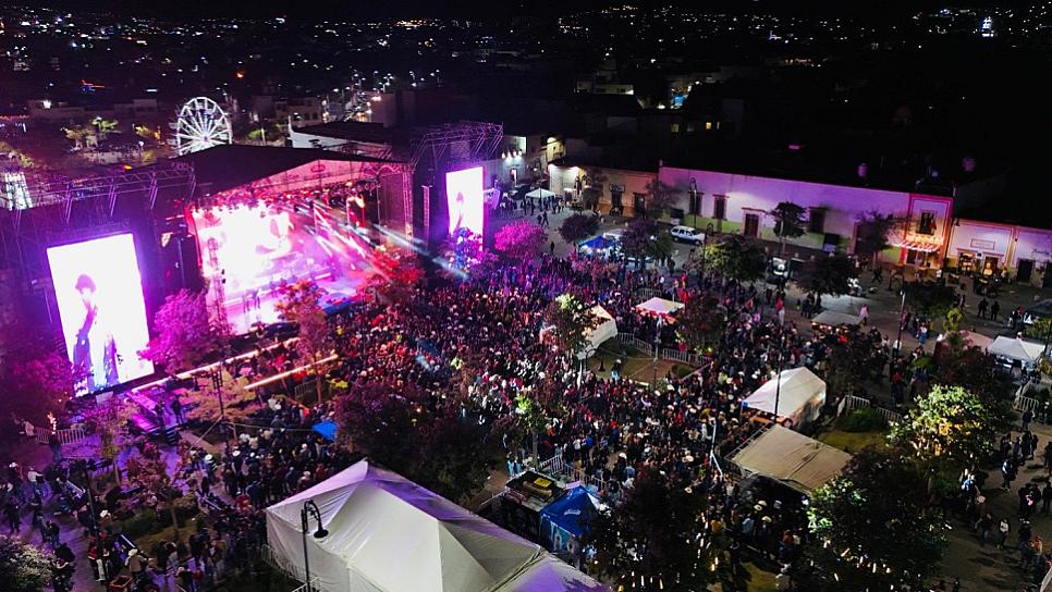 Con gran éxito se presentó Marco Flores y la Banda Jerez en la Feria de Guadalupe