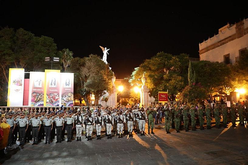 CONMEMORAN 212 ANIVERSARIO DEL INICIO DE LA INDEPENDENCIA DE MÉXICO 