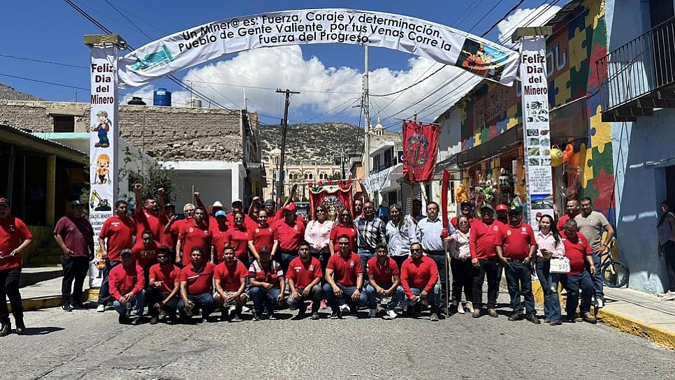 CONMEMORAN EL DÍA DEL MINERO EN CONCEPCIÓN DEL ORO