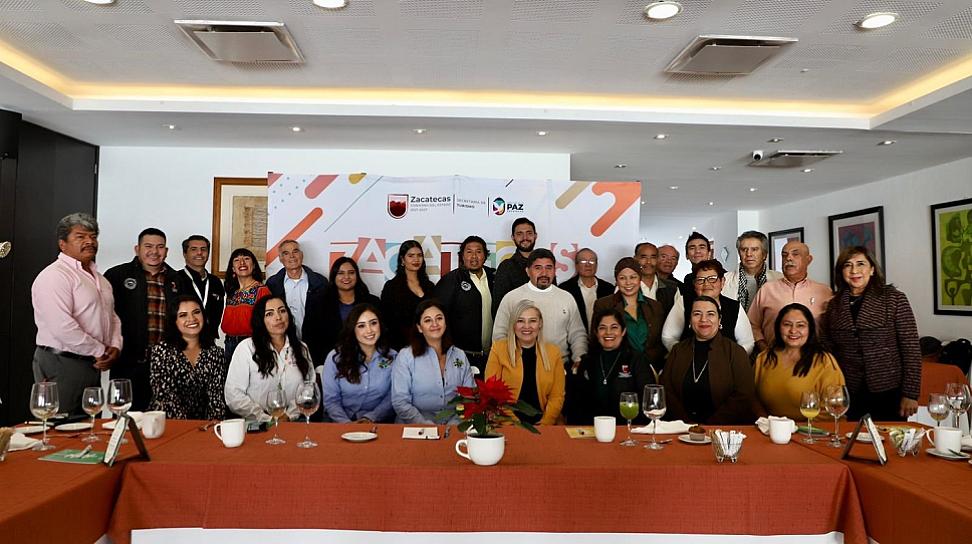 Conmemoran el Día Estatal del Guía de Turistas