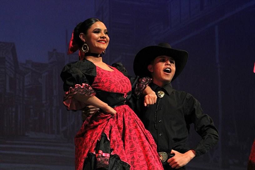 CON MUESTRA DE FLAMENCO Y FOLCROR CIERRAN ACTIVIDADES DEL DÍA INTERNACIONAL DE LA DANZA 