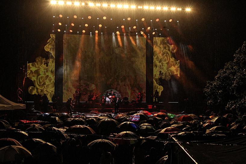 CONQUISTAN LOS ÁNGELES NEGROS EN EL FESTIVAL ARTÍSTICO DE JULIO