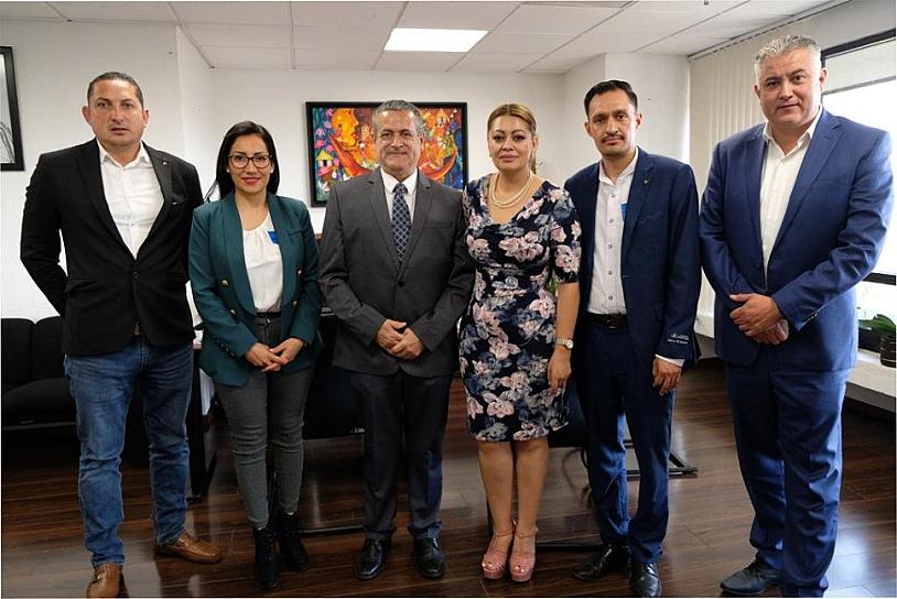 CONSIGUE HUMBERTO SALAZAR APOYO DE DIPUTADOS FEDERALES PARA JEREZ