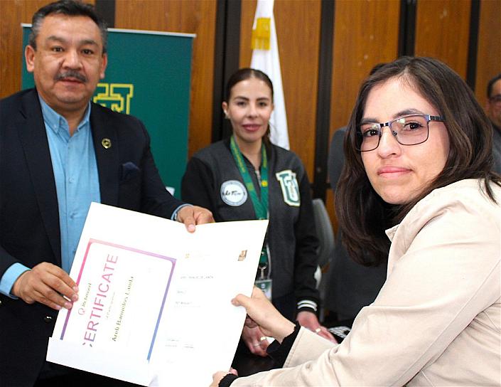 CONSOLIDA LA UTZAC COMO CENTRO DE CERTIFICACIÓN DE CURSOS DE INGLÉS
