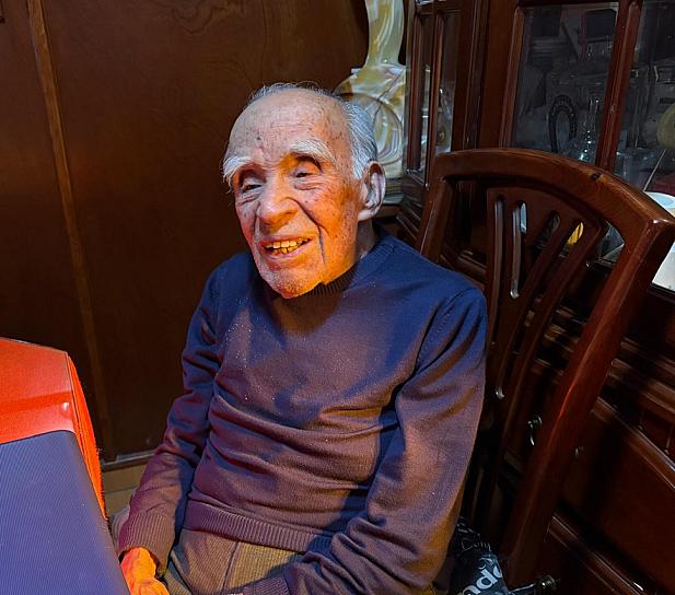 ENRIQUE A. RODRÍGUEZ: UN SIGLO A SU MANERA