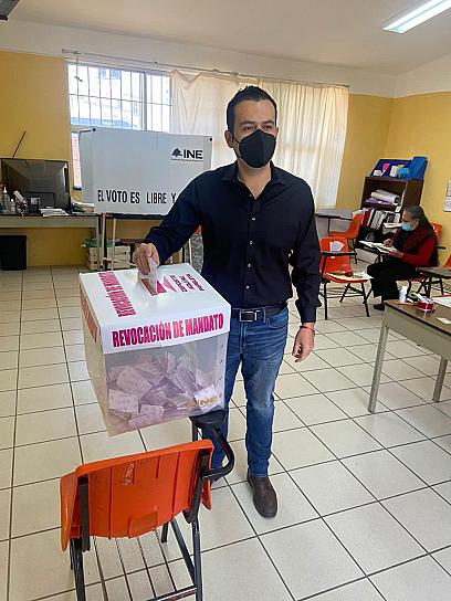 CONSULTA DE REVOCACIÓN DE MANDATO, UN LOGRO DE LA DEMOCRACIA PARTICIPATIVA: ULISES MEJÍA HARO 