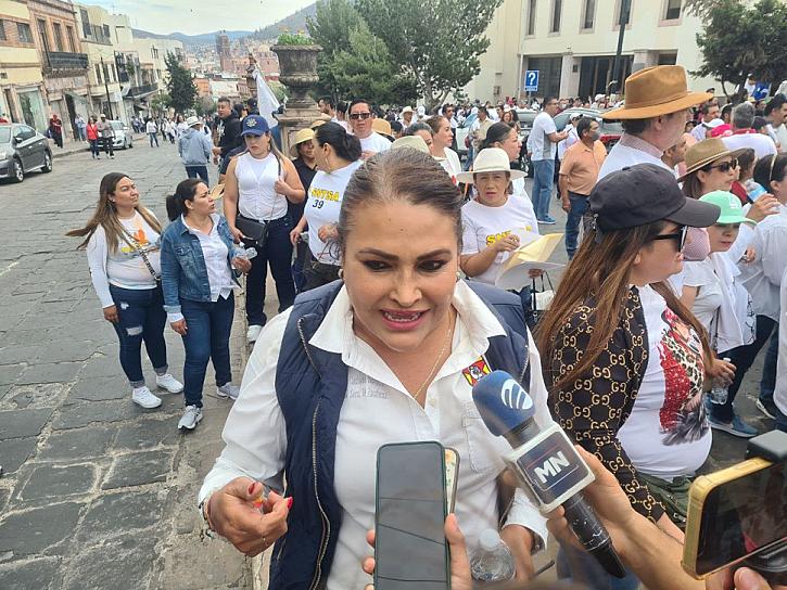 CONTINÚA FALTA DE MEDICAMENTOS EN HOSPITALES, DENUNCIA NORMA CASTORENA