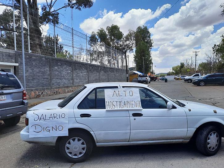 CONTINÚA MANIFESTACIÓN EN LA FGJEZ DE FRESNILLO 