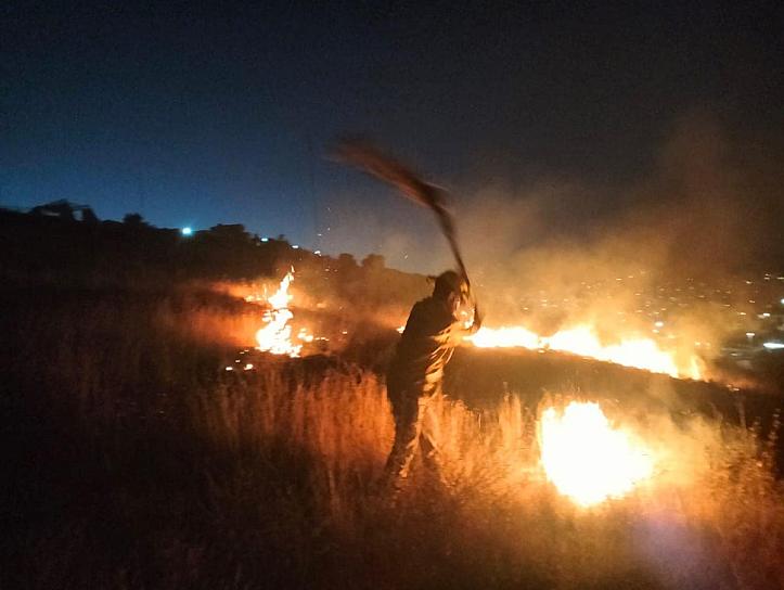 Controlan incendios forestales en el Ecoparque y el Cerro de las Bolsas