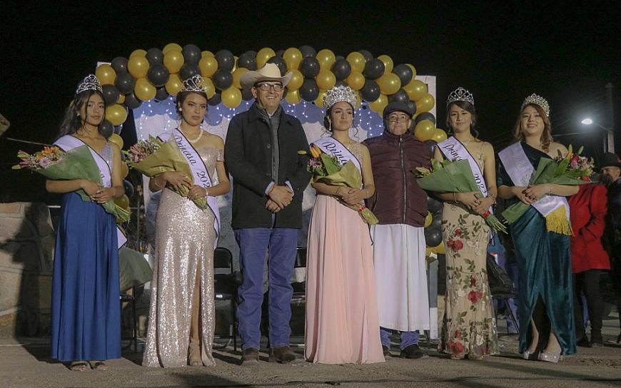 CORONAN A MARIANA I COMO REINA DE LAS FIESTAS PATRONALES DE SAN IDELFONSO 