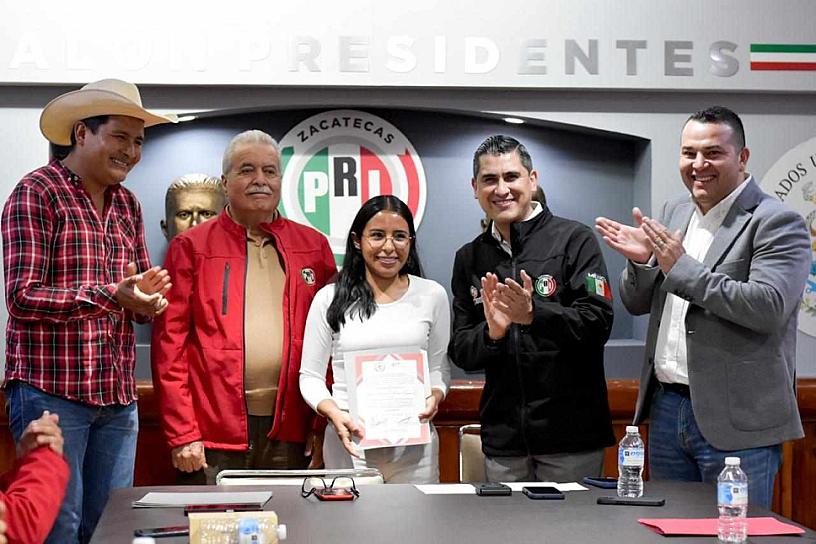 Crece la Vanguardia Juvenil Agrarista del PRI