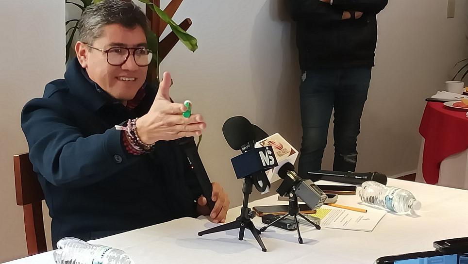 Critica Saúl Monreal apoyo de legisladores mexicanos a Donald Trump