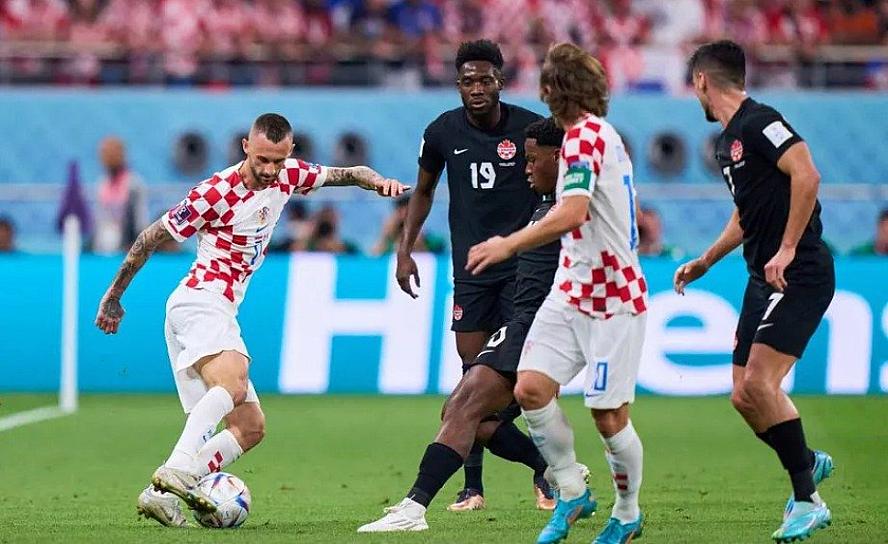 CROACIA VENCE A CANADÁ 4-1