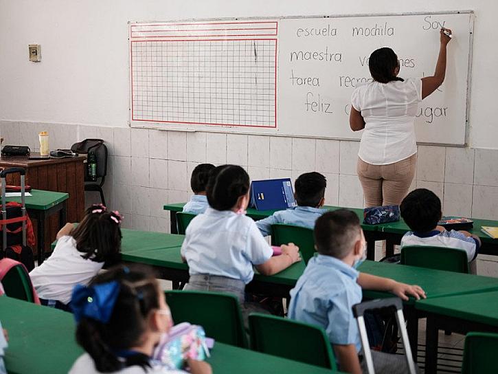 CUBREBOCAS OBLIGATORIO PARA EL REGRESO A CLASES EN ESCUELAS DE DURANGO
