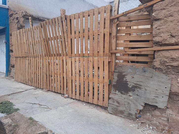 CUBREN LOTES BALDÍOS PARA EVITAR QUE SEAN USADOS PARA DELINQUIR