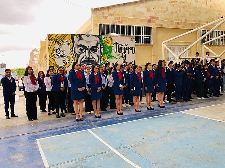 CUMPLE ESCUELA NORMAL DE LORETO 90 AÑOS