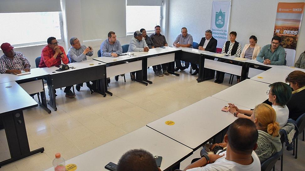 CUMPLE JOSÉ SALDIVAR COMPROMISO CON FAMILIAS DEL FRACCIONAMIENTO PROVIDENCIA    