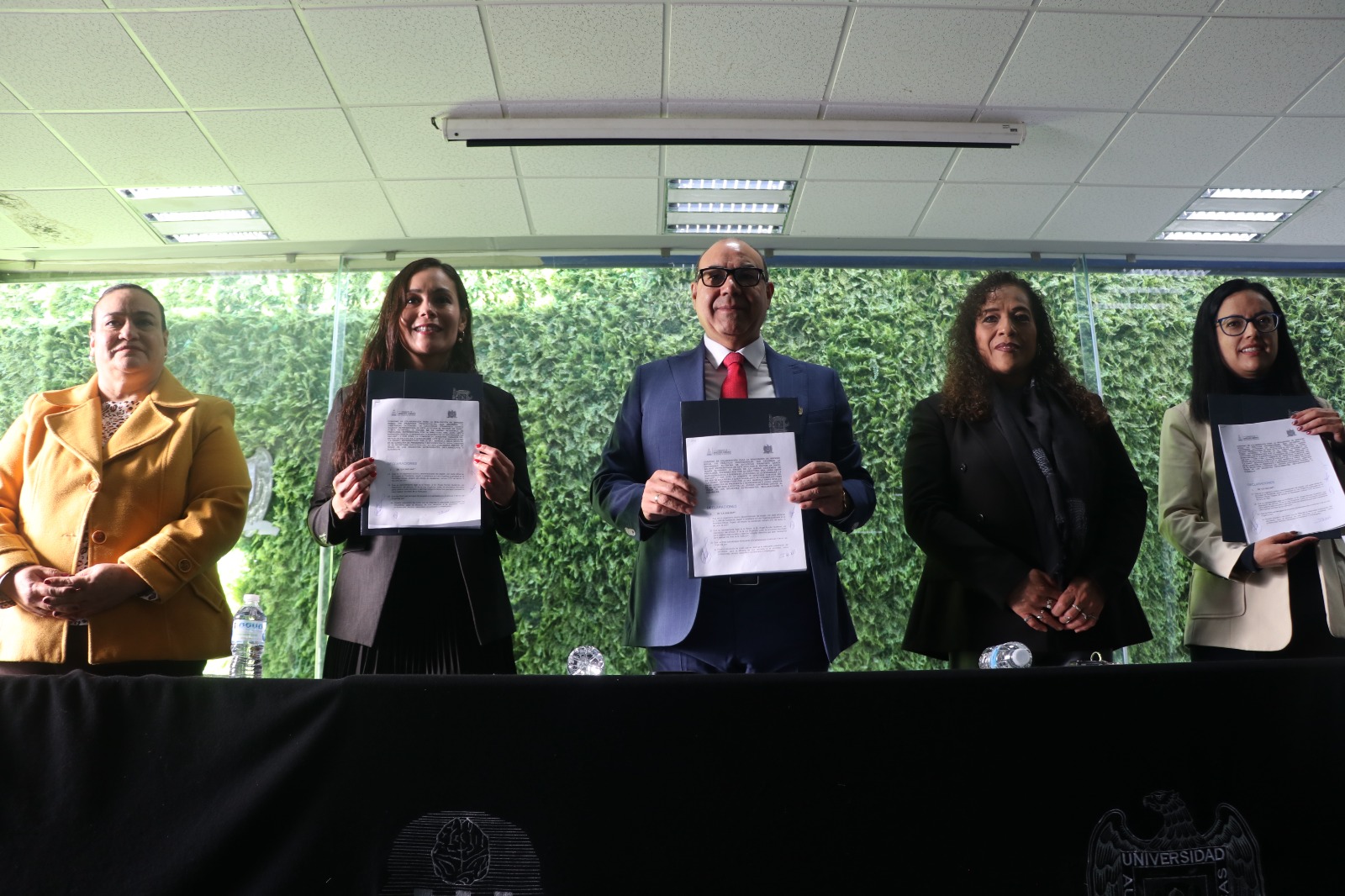 FIRMAN CDHEZ Y UAZ CONVENIO PARA FORTALECER DERECHOS HUMANOS