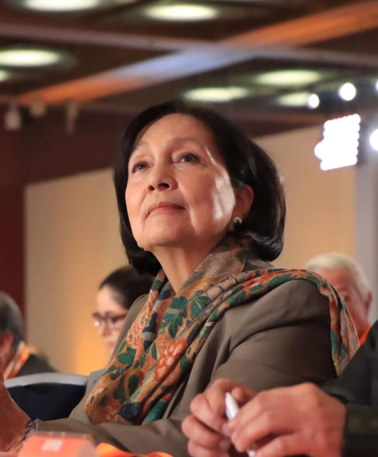 PRESENTA AMALIA GARCÍA REFORMA PARA ESTABILIDAD LABORAL EN SALUD