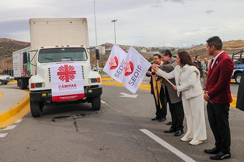 DAN BANDERAZO DE SALIDA A 14 TONELADAS DE VÍVERES PARA GUERRERENSES 