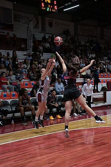 DEBUTAN PLATERAS DE FRESNILLO EN LA LNBP