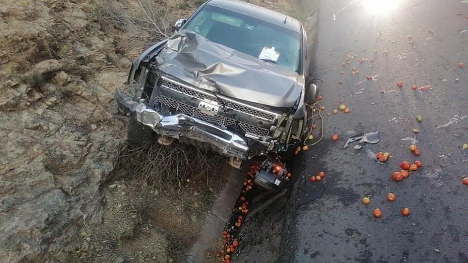 DEJA ACCIDENTE EL BULEVAR “ENTOMATADO” 