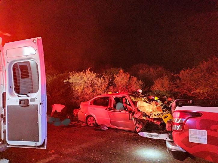 DEJA ACCIDENTE EN TACOALECHE 3 PERSONAS SIN VIDA Y 5 HERIDOS 