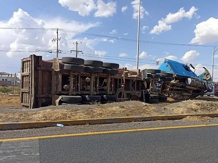 DEJA ACCIDENTE VIAL UNA MENOR DE EDAD LESIONADA