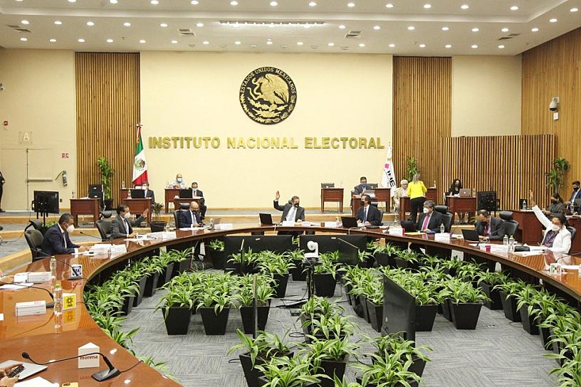 DEJA INE EN SUSPENSO COMISIONES QUE VIGILARÁN ELECCIONES; EL LUNES DECIDEN 