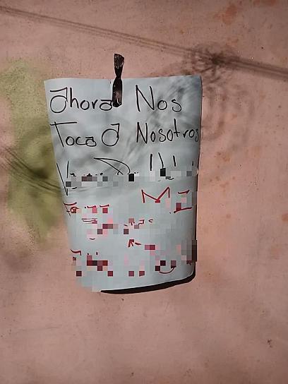 DEJAN NARCOMANTAS AFUERA DE SECUNDARIA DE FRESNILLO