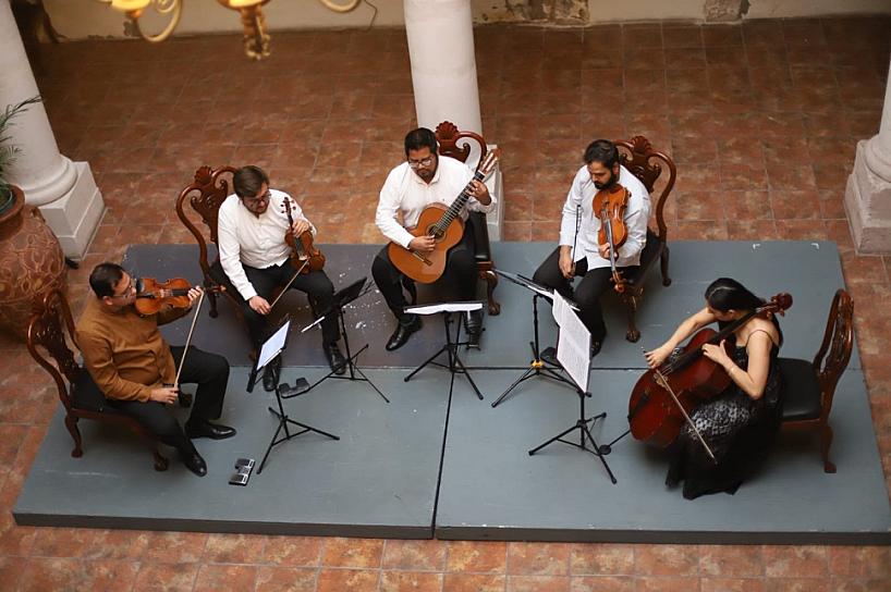 DELEITAN A JEREZANOS CUARTETO ALDEBARÁN Y CARLOS MARTÍN VÁZQUEZ 