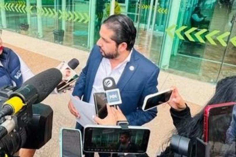 Denuncia diputado a alcalde y a 3 funcionarios de Fresnillo