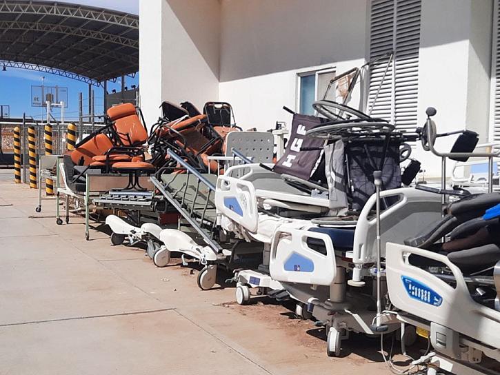 DENUNCIAN ACUMULACIÓN DE DESECHOS AFUERA DEL HOSPITAL GENERAL EN FRESNILLO  &nbsp;