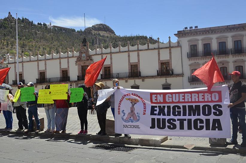 DENUNCIAN ASESINATO DE MILITANTES ANTORCHISTAS 