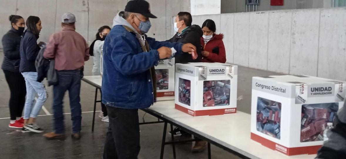 DENUNCIAN INTROMISIÓN DE FUNCIONARIO EN ASAMBLEAS DE MORENA
