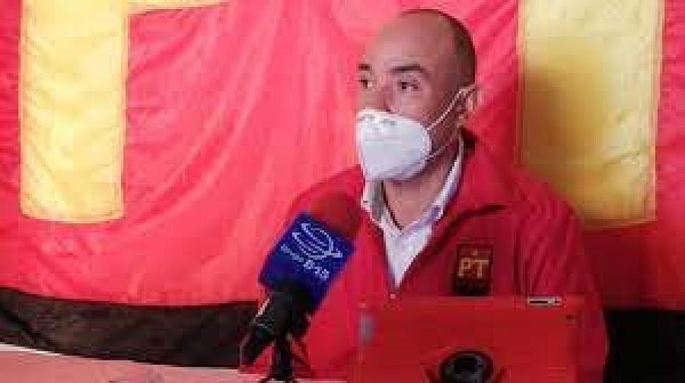  DENUNCIA PT A FUNCIONARIOS DEL AYUNTAMIENTO DE FRESNILLO; OPERAN Y USAN RECURSOS PARA REVOCACIÓN DE MANDATO