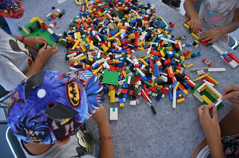 DESARROLLAN PROYECTO LEGO PARA CONCIENTIZAR SOBRE LA PAZ ENTRE ESTUDIANTES